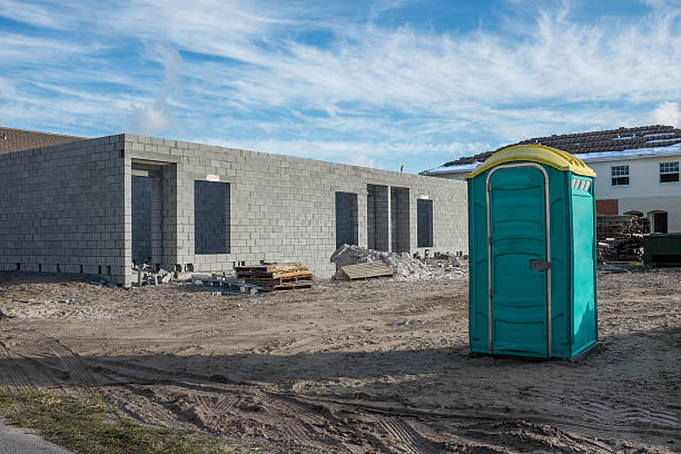 Best Affordable portable toilet rental  in Riverside, MO